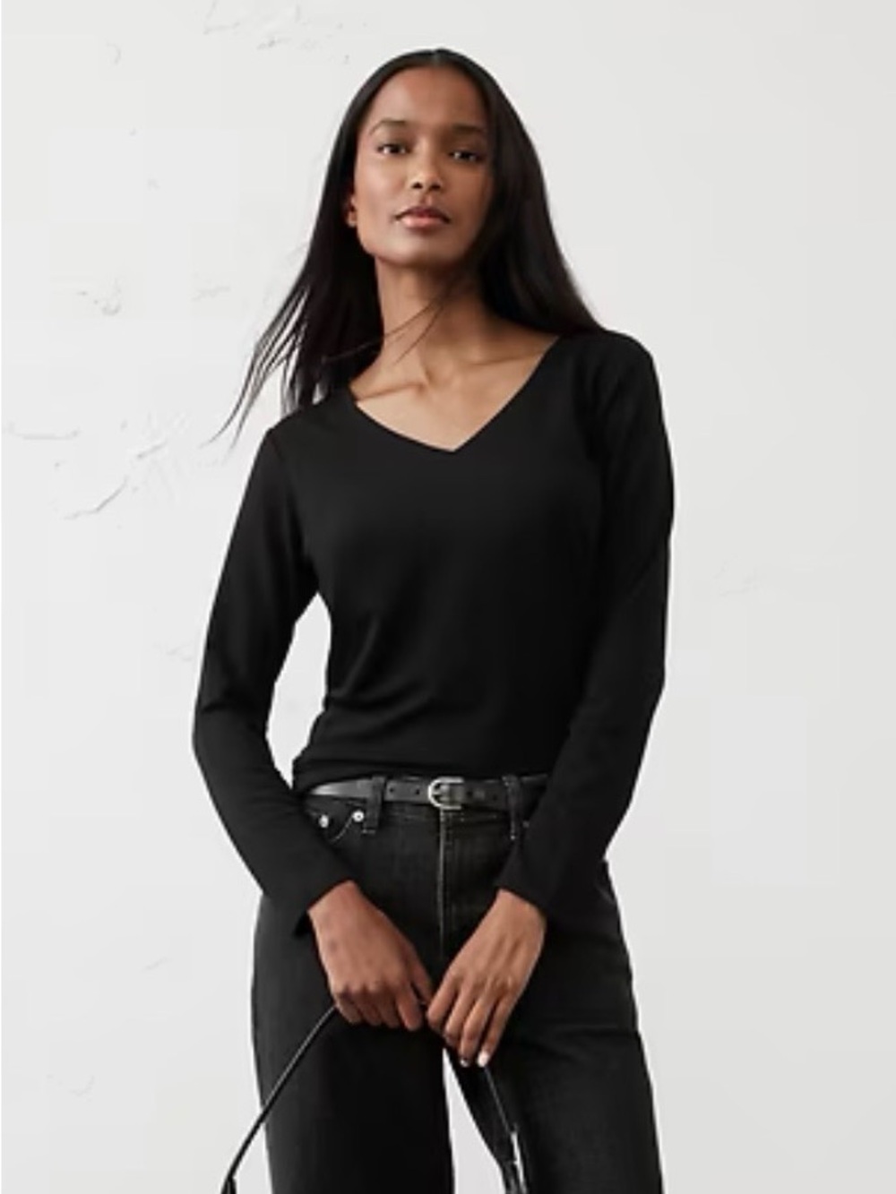 Banana Republic Timeless Long-Sleeve V-Neck T-Shirt